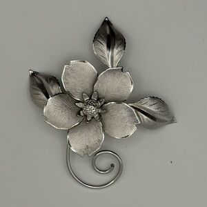 Elegant Bond Boyd Sterling Silver  Floral Brooch